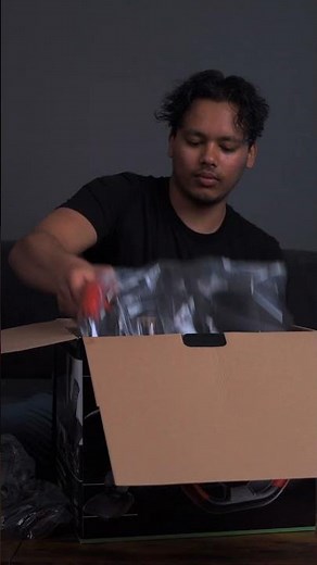 HiTechKing Unboxes Thrustmaster Ferrari 458 Racing Wheel