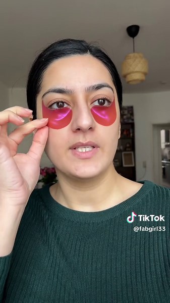 Essence Hydro Gel Eye Patches Review: Affordable Skincare