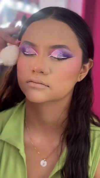 22K views · 1.6K reactions | Maquillaje EXTRAVAGANTE, uno de los tutoriales más pedidos來 | Elenaa Miranda Makeup | Facebook