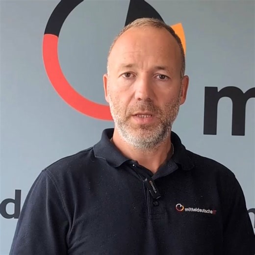 Sie sind Softwarehersteller und Ihre Anwendung läuft immer noch offline? Dann kennen Sie die Probleme: langsame Bereitstellung, komplizierte Updates, fehlende Skalierbarkeit – während Wettbewerber längst mit modernen Cloud-Lösungen neue Kunden gewinnen. ✅ Mit der mIT PaaS-Plattform bringen Sie Ihre Software in weniger als 30 Tagen in die Cloud – ohne Neuprogrammierung und ohne zusätzliche Infrastruktur. Was bedeutet das konkret für Sie? - Ihre Anwendung wird sofort global und von jedem Endgerät 