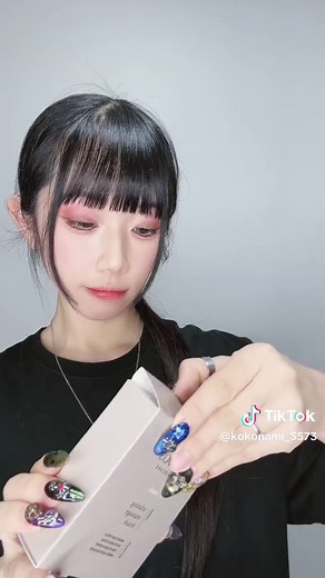 エトヴォスの頭皮マッサージブラシ体験