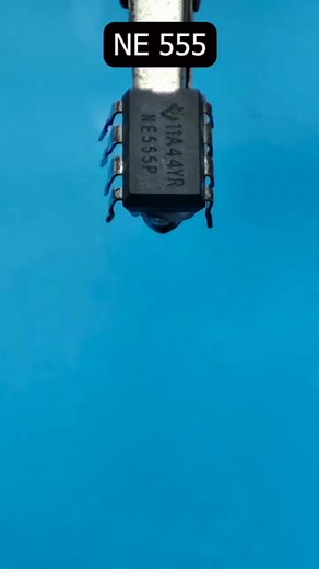 2.5K views · 26 reactions | How To Make a non-contact AC line checker#electric #fypシ゚viralシ #viralreelsシ #fbreelsfypシ゚viral #reelsfbシ #reelsfypシ゚ #viralreels #fypシ゚vir #fypシ゚シ゚ #fyp #learning | Creative Inventors | Facebook