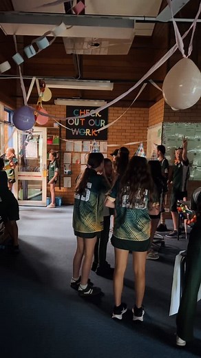 We don’t usually share our teachers’ birthdays, but this time we just couldn’t resist! For the past week, 5/6 Green have been secretly organising a surprise celebration for their teacher, Mrs Lulham - and today was the big reveal! 🎉 They organised a cake, presents, flowers, decorations, music and the best part? It was all a complete surprise (with only a little help from a few of our staff). What a thoughtful, joyful group of students… and what a special moment for one of our special Toormi tea
