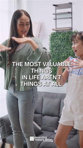 💡Today's Wednesday Wisdom: True treasures aren’t material things — they’re the memories, love and laughter we share. As parents and grandparents, the time we invest in our families leaves a lasting legacy far beyond any gift or possession. Take today to be fully present with your kids or grandkids. Laugh together, listen closely and create memories that will be carried in their hearts for a lifetime. The legacy you leave will be measured in love — so make every day a special occasion! | Parenti