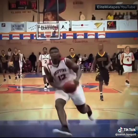 Zion Williamson's Incredible Dunk Highlights