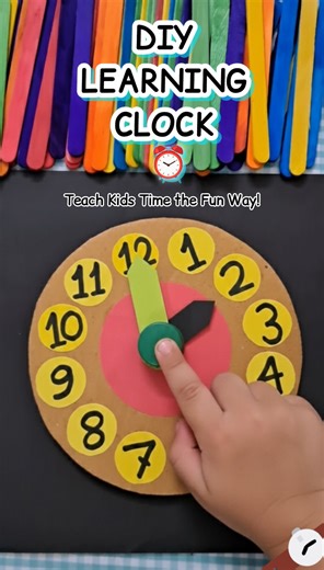We turned cardboard into a fully movable learning clock! ⏰🎨 A simple hands-on way to help kids understand hours and minutes. If you know a parent or teacher who loves creative learning ideas, this might be useful for them too 💛 #DIYLearning #KidsLearning #LearningThroughPlay #PreschoolActivities #FunWithTime | Kids Learning Center