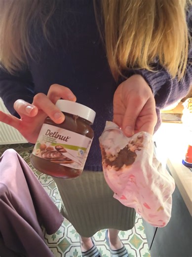 caca ou chocolat, telle est la question.... #caca #chocolat #blague #famille #pourtoi @Lore Longueville