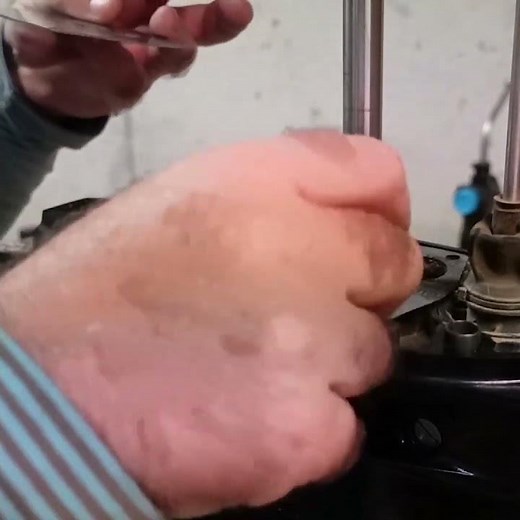 Mercury outboard water pump replacement #mercurywaterpump #waterpumpreplacement #waterpumprepair