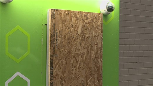 Vandals attempt to steal ATM from Huntington Bank on Buckeye Road