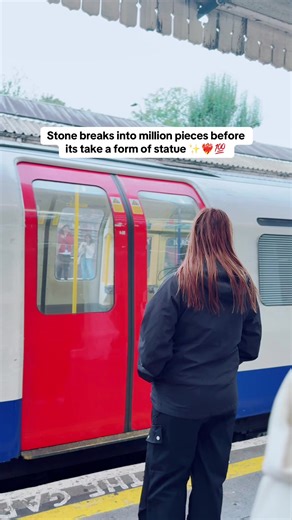 Stone Transforms into Beautiful Statue Before Your Eyes