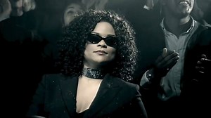 20K views · 1.3K reactions | Rise hit the No.1️⃣ spot on the Official UK Charts 21 years ago today! It was #1 for 2 weeks and knocked Britney Spears off the top spot! Listen to it again here: gabrielle.lnk.to/musicFA | Gabrielle | Facebook