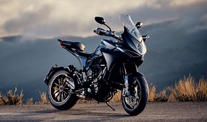 2023 MV Agusta Turismo Veloce Lusso SCS / RC SCS [Specs, Features, Photos]