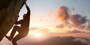 Free Climbing vs Free Soloing: What’s the Difference? | Ascentionism