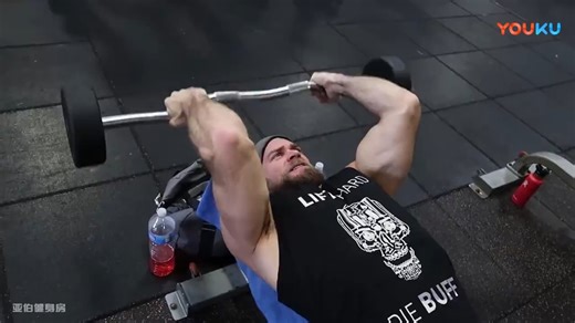 【Buff Dudes】精瘦 vs 大块｜哪种增肌方式更好_超清