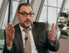 Lung ultrasound vs chest X-ray in diagnostics of lung diseases