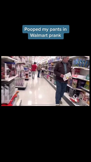 Prank de la muda en Walmart: Risas garantizadas