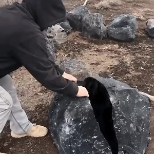 39K views · 724 reactions | Woah 勞 This is what a natural Obsidian...