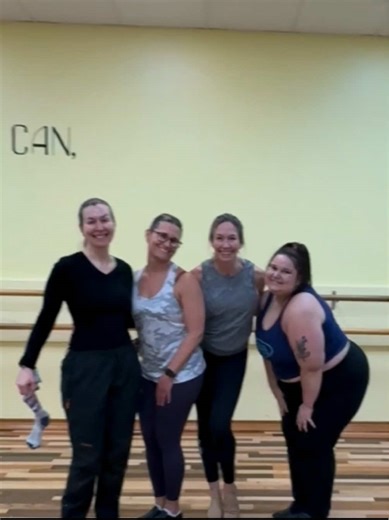 I love my girls🥰counting down the days til recital🫶🏻