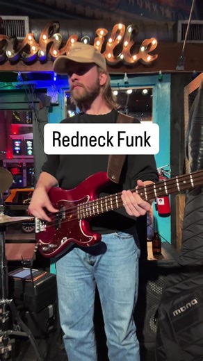 Groove with Bass: Funky Live Music Performance