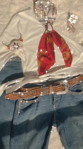 another outfit inspo🤩🌵✨ accessories from @eawest_boutique on insta! go check it out💕 #western #baile #westernwear #vaquera #smallbusiness #fyp #for