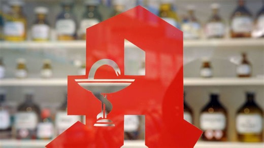 Drogeriemarktkette: Darf dm apothekenpflichtige Medikamente online verkaufen?