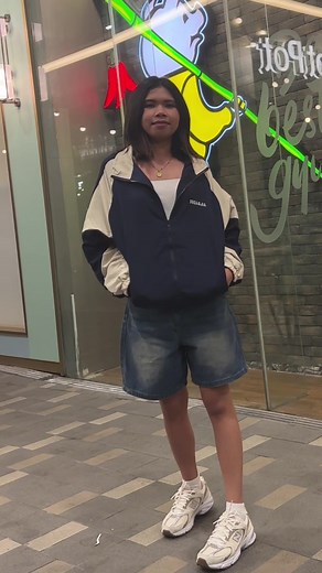 #windbreaker #jacket #ootd #fyp #viral #trending #outfits #windbreakerjacket