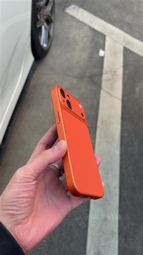 iPhone 13 vs iPhone 17 Pro Comparison
