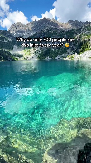 Why do only 700 people see this lake every year? Because it is Difficult to get to with a capital D! 🥵 This is Love Lake which is accessed through the Della Falls Trail in Strathcona Provincial Park. One of the least visited and most remote lakes on Vancouver Island. The trek killed me and I did not like a lot of it but I am SO happy I got there! Deets👇 • To get there you need to take a ferry from the mainland to Nanaimo on Vancouver Island. • Then it is an hour and a half drive to Great Centr