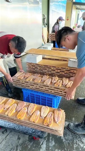 The Art of Making Delicious Mullet Roe