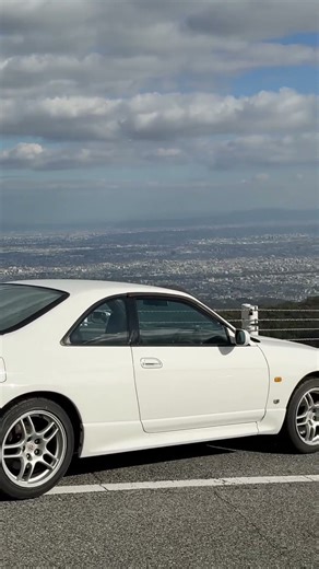 Driving a Fully Original JDM R33 GT-R (BCNR33) | Kobe to Royu Driveway#bcnr33 #gtr #r33 #r33skyline
