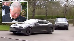 Prince Charles visits Queen at Windsor Castle