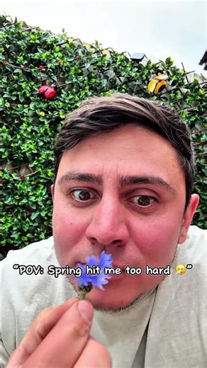 I can grow myself flowers 🌸🤧 #funny