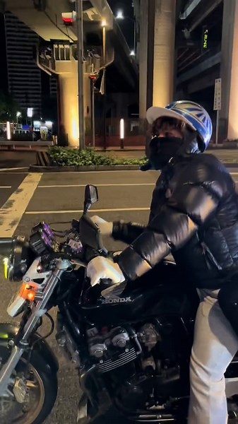 神戸のホンダVTR250族車特集