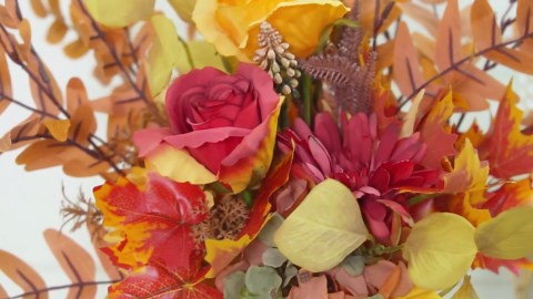 Artificial Fall Flowers Bouquets, 21.6” Autumn Fake Silk Orange Flowers Wedding Bouquets with Fall Florals Stems for Bridal Bridesmaid, Rustic Home Thanksgiving Table Centerpiece Decor