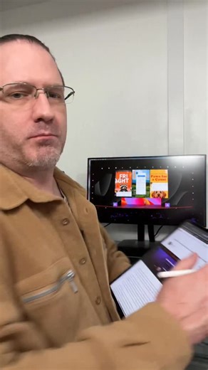 Gibbous | Adobe MAX 2025 featured Project Moonlight , a new AI Tool apart of Adobe Firefly to help you along with your creative process. With access... | Instagram