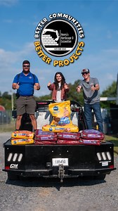 Better Projects, Better Communities in action! As part of our initiative, we pledged one bag of dog food for every project completed—and together with @the_timeless_toast and Fence Masters of Cleveland, we’ve proudly delivered on that promise to support the local SPCA of Bradley County. 🐾 This wasn’t just about donations—it was about coming together to build stronger communities, spread joy, and give back where it matters most. Seeing wagging tails and happy smiles made it all worthwhile 😁 Her