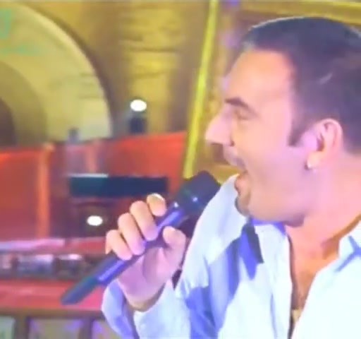 853K views · 21K reactions | 2002. Mango, La rondine #imigliorianni #imiglioriannidellanostravita #noiche #ricordi #anni7080 #beitempi #gliannimigliori #nostalgia | I Migliori Anni | Facebook
