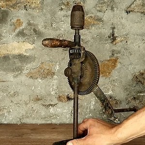 2.1M views · 1.7K reactions | in this video i show you how i restored this vingtage breast drill . | Tysy TUBE | Facebook