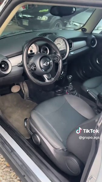 ¡Mini Cooper 2011 en excelentes condiciones!