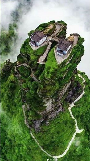 Twin Buddhist Temples - Mount Fanjingshan - China #shorts