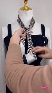 28K views · 264 reactions | Easy and stylish scarf tutorial 100 (Step-by-step version) | How To Make | Facebook