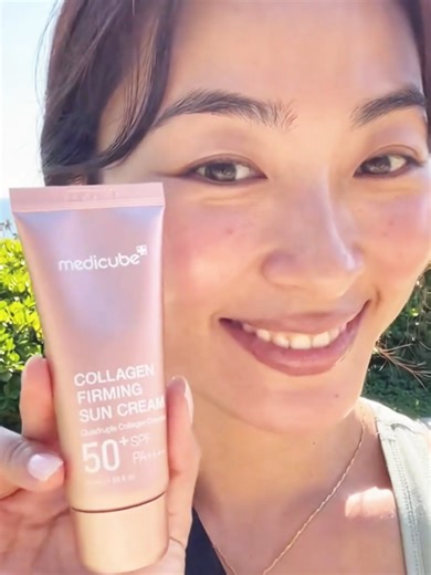 Your new AM routine: THIS. Cuts out serum, moisturizer, AND primer. Tightens like a mini facial while blocking rays. That blurring effect? ✨ Perfect for our