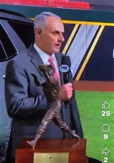 Under the direction of the commissioner, the Office of the Commissioner of Baseball hires and maintains the sport's umpiring crews, and negotiates marketing, labor, and television contracts. @Wikipedia Rob Manfred has failed in his duties as Commissioner of our National Pastime by partnering with Gambling entities like @DraftKings & @FanDuel & @BetMGM The integrity of the MLB has been destroyed by greed from the Owners! #shegone #jefffrye #Certifiedhittingguru #judythehittingguru #shegonenation 