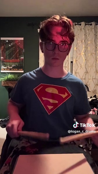 |11/100| beginning of Flam drag grid#drums #likes #drumline #likeitup #clarkkent #superman #snaredrum #snare