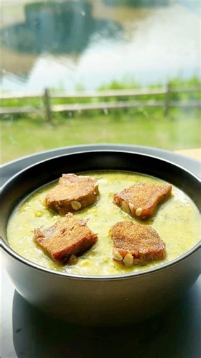 This Light Zucchini Soup Is Surprisingly Delicious!