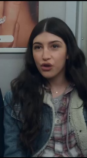 movie suggest on Instagram: "💥 “Sometimes faking it feels realer than real life.” In *Kinda Pregnant*, Amy Schumer plays Lainy — a 40-something schoolteacher who’s tired of watching her best friend and coworker get pregnant. In a moment of envy and comedy, she dons a fake baby bump and pretends to be expecting… only to discover genuine feelings, awkward mishaps, and a messy love triangle. Written by Amy Schumer & Julie Paiva, directed by Tyler Spindel (Netflix, 2025), this raunchy rom‑com blend