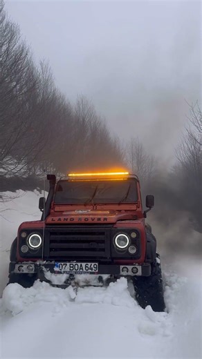 DEFENDER OFFROAD kar performans (300 tdi 35 çavuş desen lastik) #offroad #snow #defenderoffroad