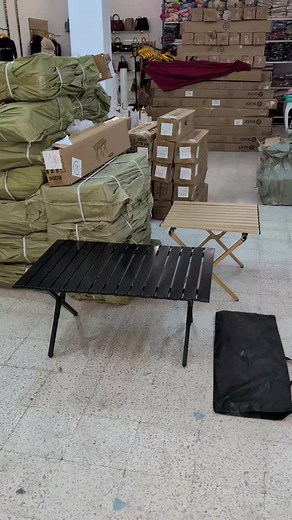 بيع حاجيات تخييم وكراسي وطاولات بالجملة والتفصيل — الأسعار والتواصل