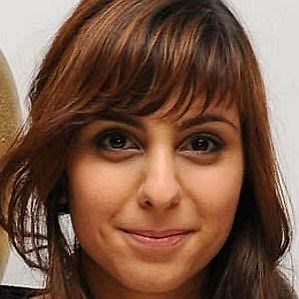 Anjli Mohindra Boyfriend 2026: Dating History & Exes - CelebsCouples