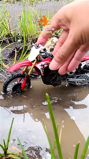 Honda CRF 450 Stuck in Deep Mud! Insane Off-Road Ride Adventure #shorts #dirtbike #offroad